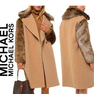💥SHOWSTOPPER💥Felted Wool & Faux Wolf Fur Cocoon Coat in Tan